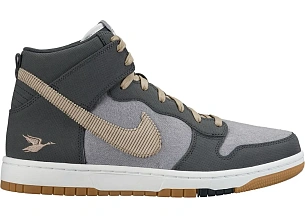 Nike Dunk CMFT Swoosh Sporting Club