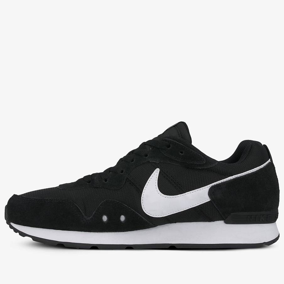 Фото № 3 с приближением к товару «‎Nike Venture Runner BlackWhite»