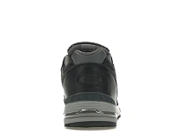 Фото № 4 с приближением к товару «‎New Balance 991»