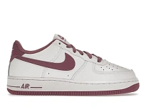 Фото № 1 с приближением к товару «‎Nike Air Force 1 Low»