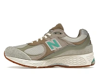 Фото № 3 с приближением к товару «‎New Balance 2002R»