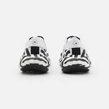 Adidas Ultraboost Graphic - 3