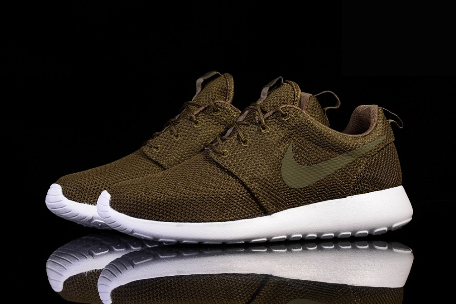 Фото № 1 с приближением к товару «‎Nike Roshe One Dark Loden/dark »