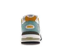Фото № 4 с приближением к товару «‎New Balance 991 MiUK»
