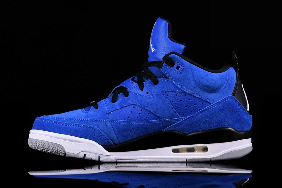 Фото № 3 с приближением к товару «‎Nike Air Jordan Son OF Hyper Royal »