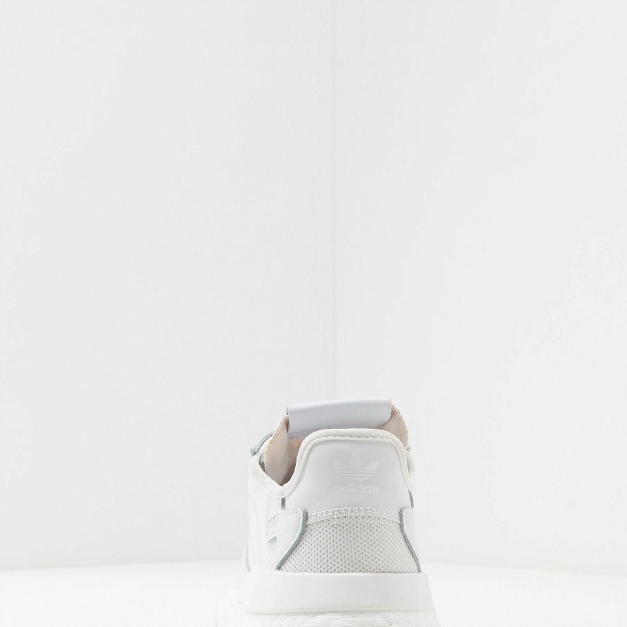 Фото № 4 с приближением к товару «‎Adidas Nite Jogger »