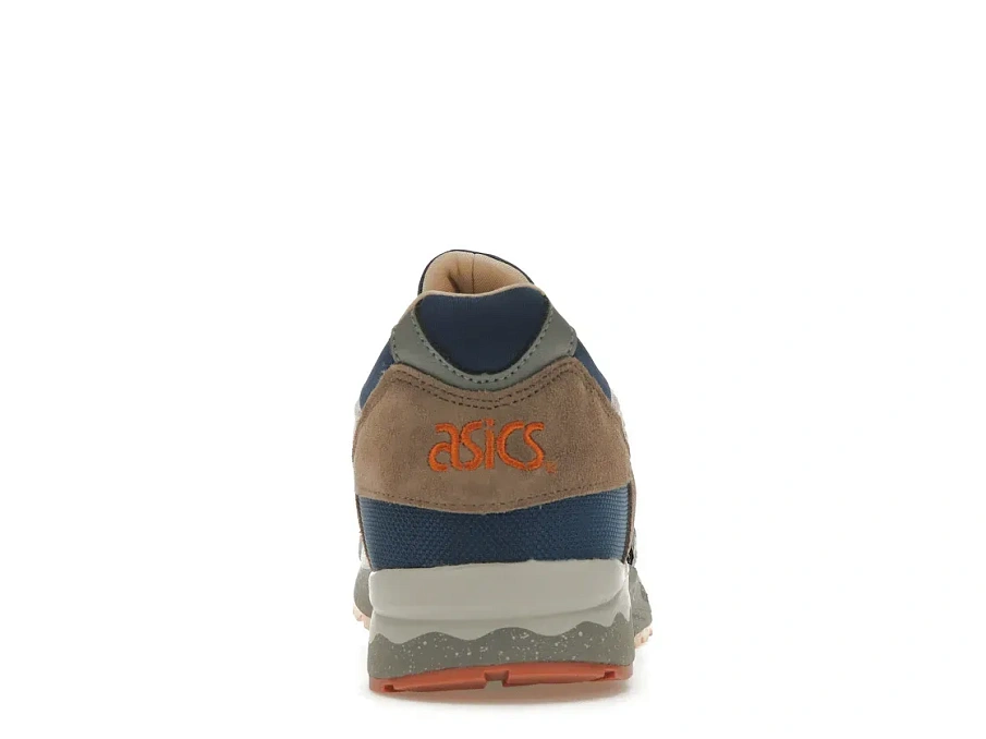 Фото № 4 с приближением к товару «‎ASICS Gel-Lyte V Concrete Retro Trail»