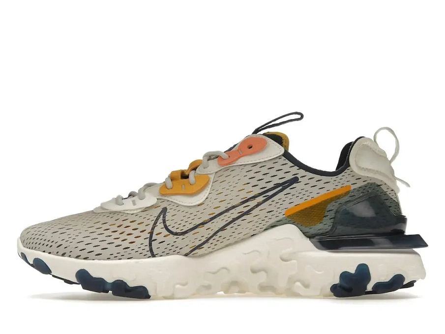 Фото № 3 с приближением к товару «‎Nike React Vision»