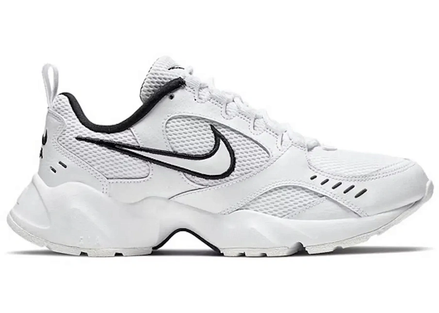 Фото № 1 с приближением к товару «‎Nike Air Heights»