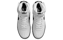 Фото № 4 с приближением к товару «‎Nike Air Force 1 High BlackWhite»