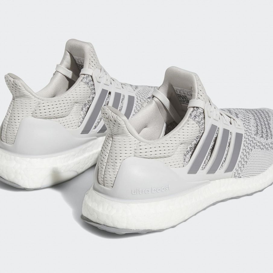 Фото № 3 с приближением к товару «‎Adidas Ultra »