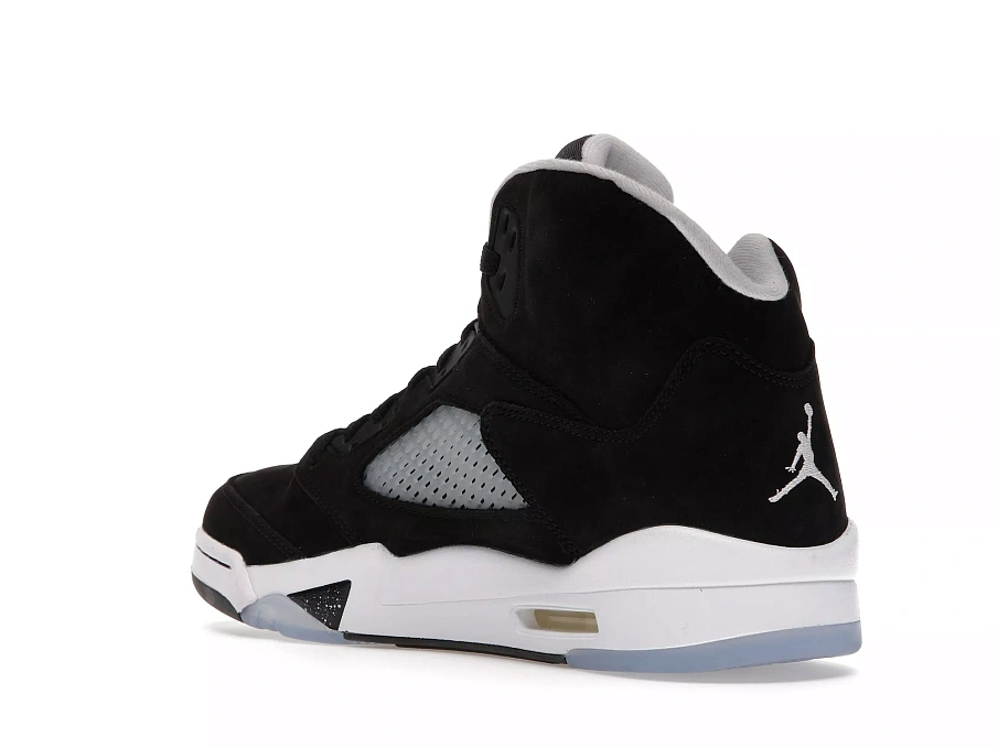 Фото № 5 с приближением к товару «‎Jordan 5 Retro Moonlight (2021)»