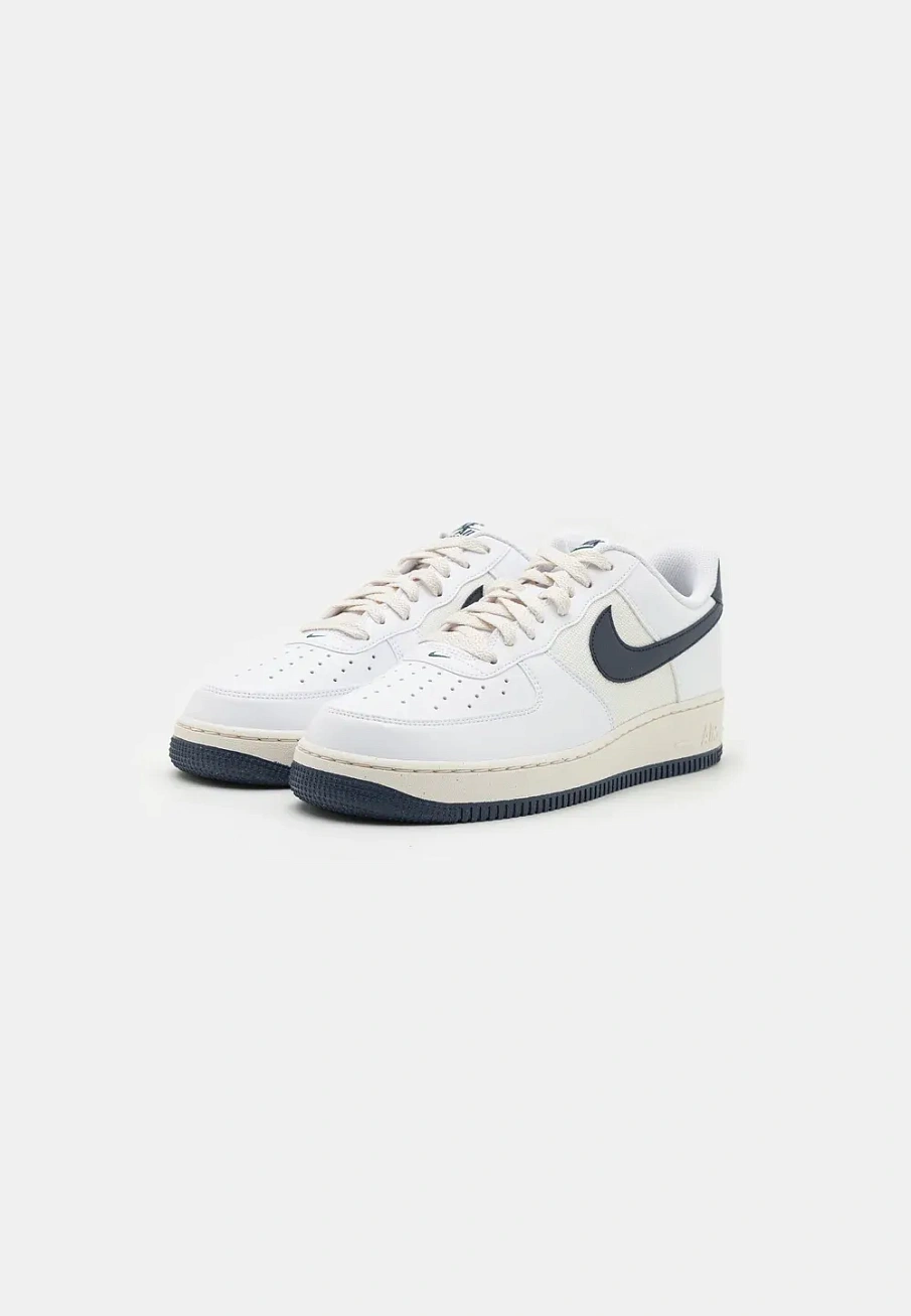Фото № 2 с приближением к товару «‎AIR FORCE 1 UNISEX»