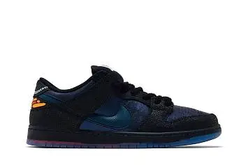 Bluetile x Nike SB Dunk Black Marina White - 2