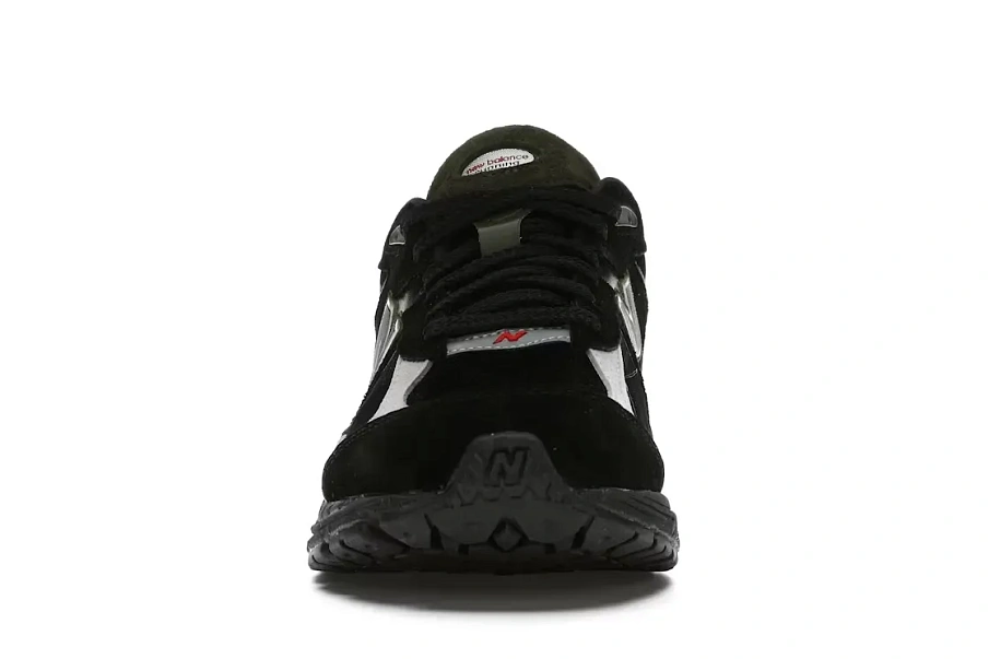 Фото № 2 с приближением к товару «‎New Balance 2002R»