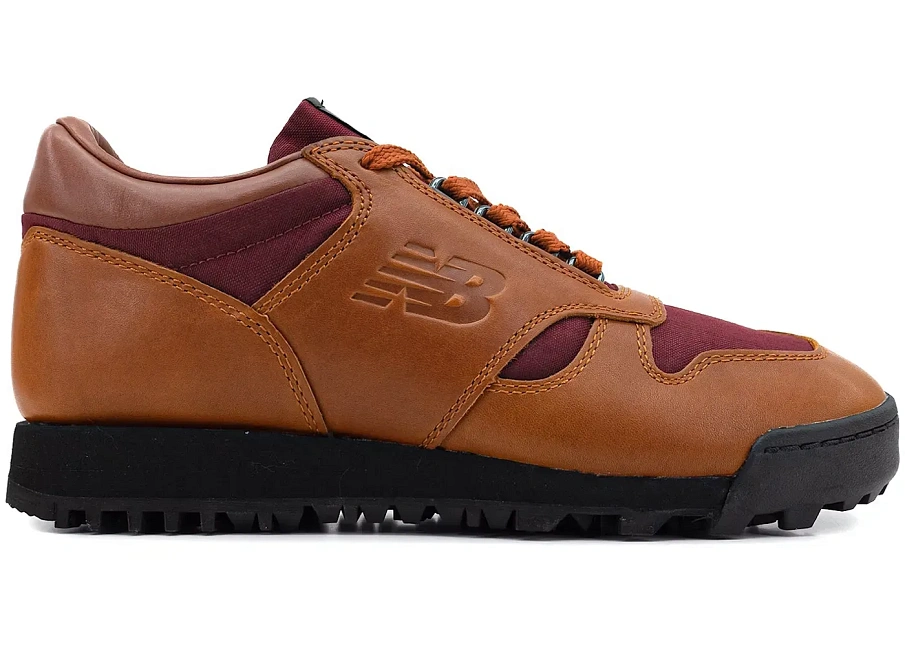 Фото № 1 с приближением к товару «‎New Balance Rainier Low»