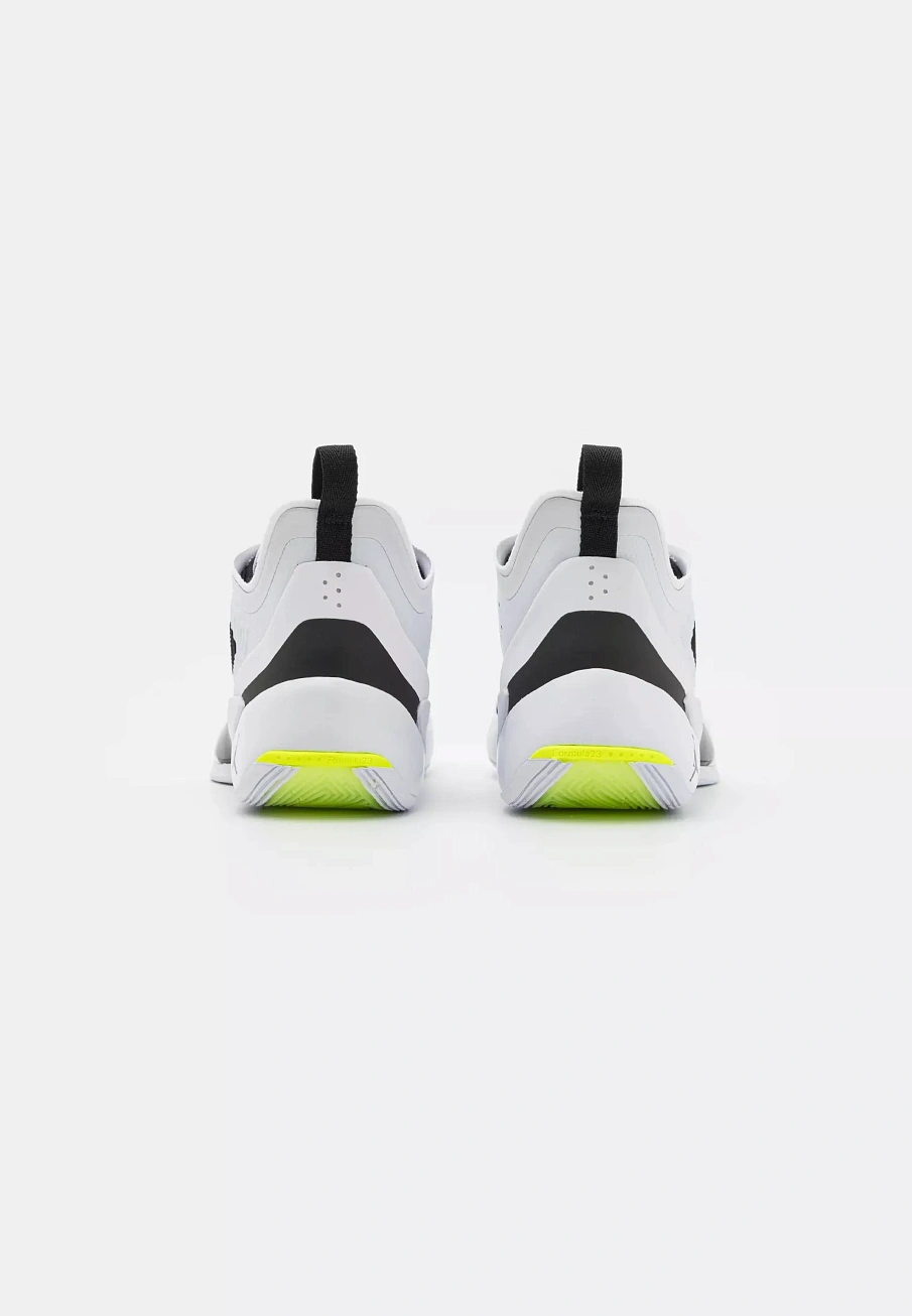 Фото № 2 с приближением к товару «‎LUKA 1»