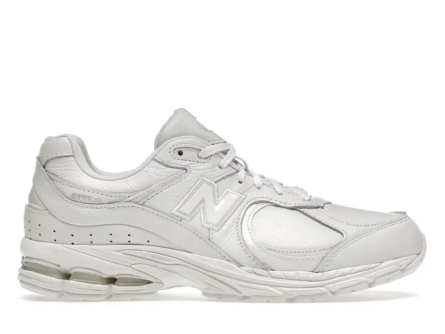 Фото № 1 с приближением к товару «‎New Balance 2002R»