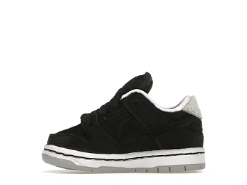 Nike SB Dunk Low - 3