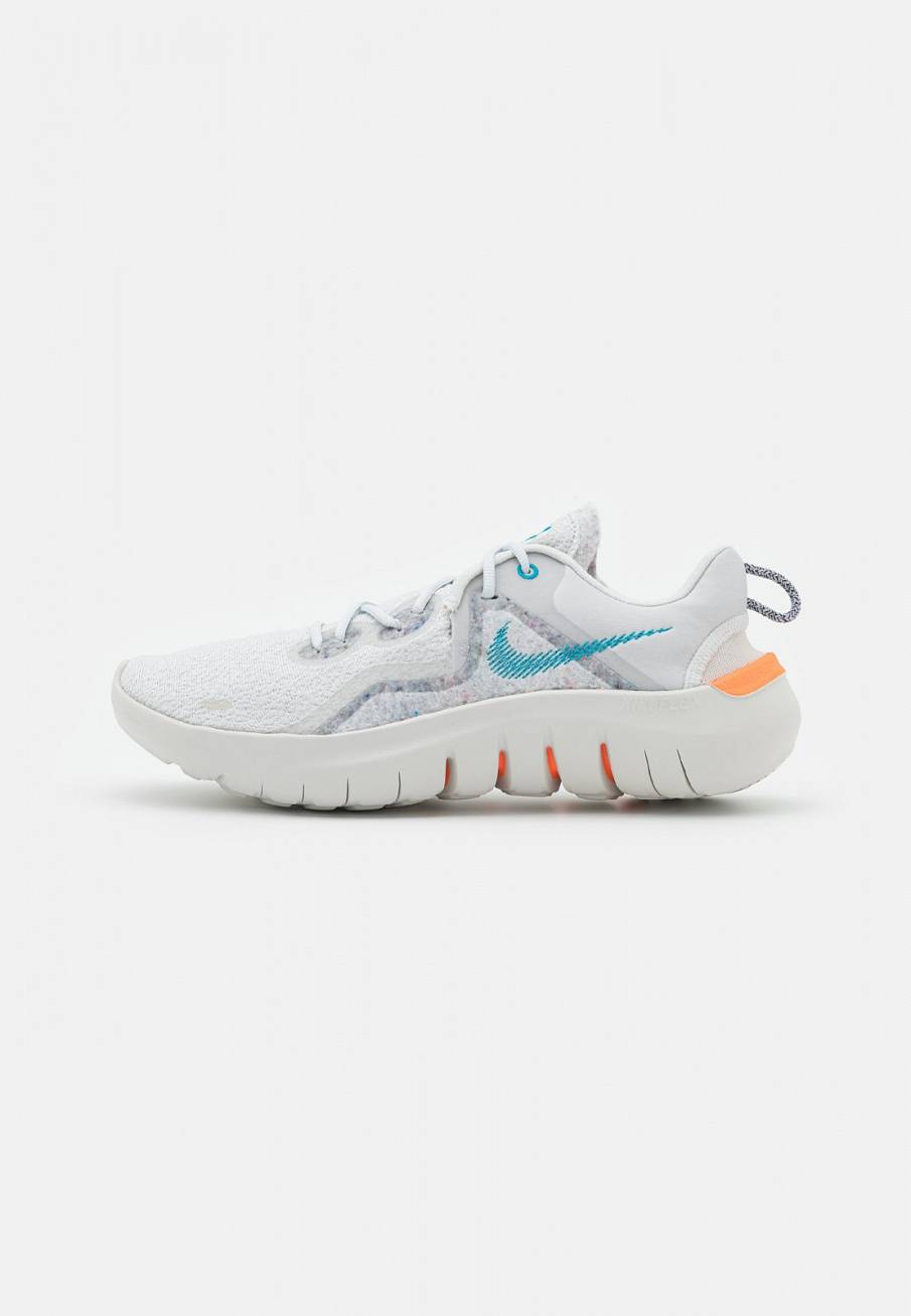 Фото № 1 с приближением к товару «‎Nike Flex 2021 RN»