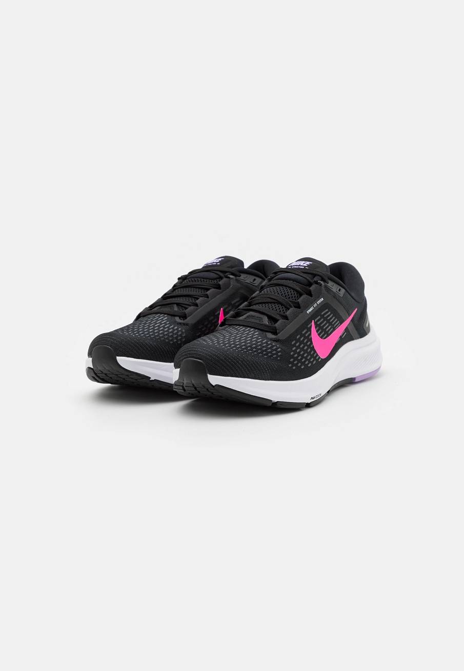 Фото № 2 с приближением к товару «‎Nike Air Zoom Structure 24»