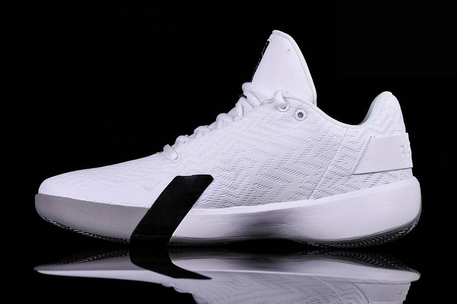 Фото № 2 с приближением к товару «‎Nike Air Jordan Ultra.fly 3 Smoke »