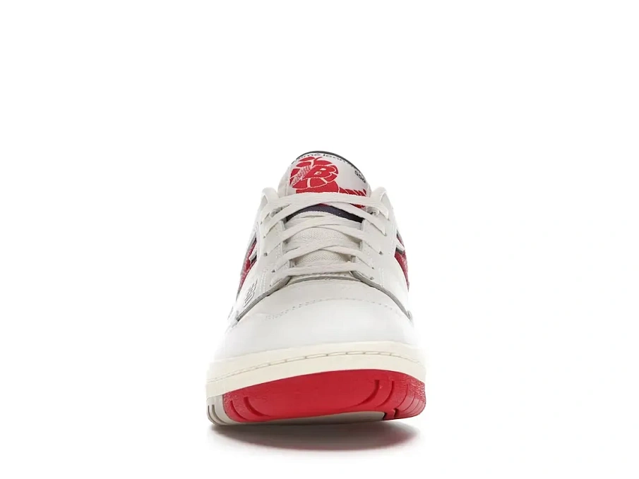 Фото № 2 с приближением к товару «‎New Balance 550»