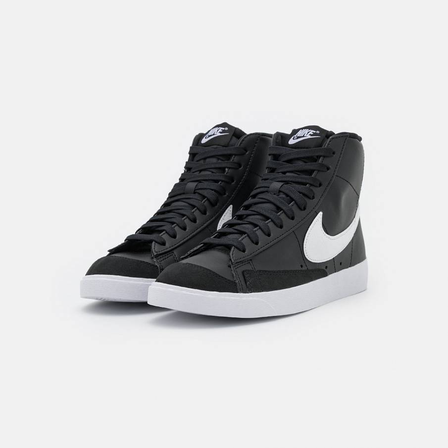 Фото № 3 с приближением к товару «‎Nike Blazer 77 »