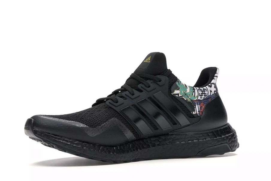 Фото № 6 с приближением к товару «‎adidas Ultra Boost DNA Chinese New Year (2020)»