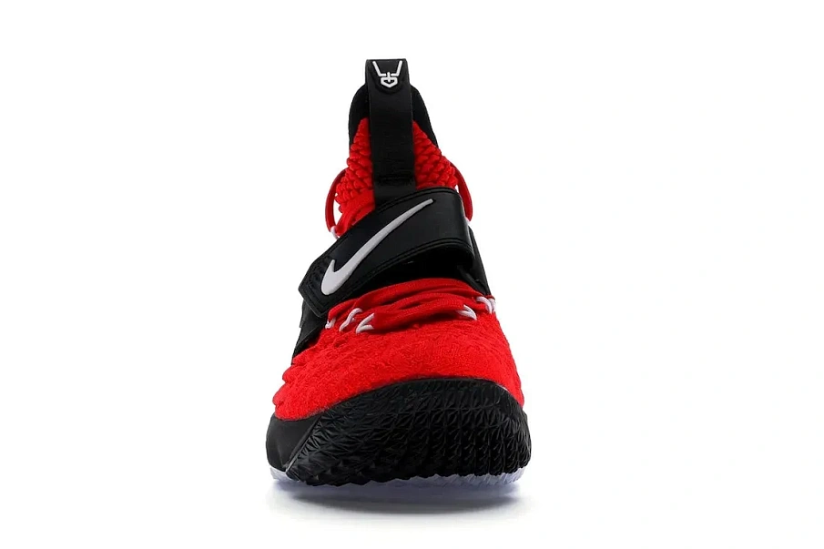 Фото № 2 с приближением к товару «‎Nike LeBron 15 Red Diamond Turf»