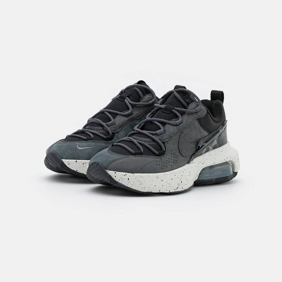 Фото № 3 с приближением к товару «‎Nike Air Max Verona 2.0 »