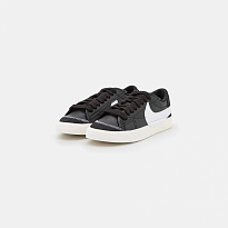 Фото № 2 с приближением к товару «‎Nike Wmns Blazer ’77 Jumbo »