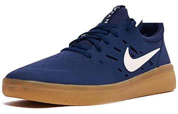 Nike Nyjah Free SB 'Midnight Navy' - 2