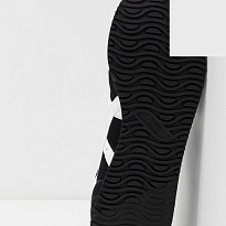 Фото № 4 с приближением к товару «‎Asics Tiger »