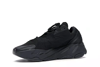 Фото № 2 с приближением к товару «‎adidas Yeezy Boost 700 MNVN Triple Black»