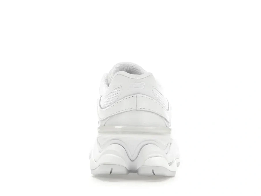 Фото № 4 с приближением к товару «‎New Balance 9060»