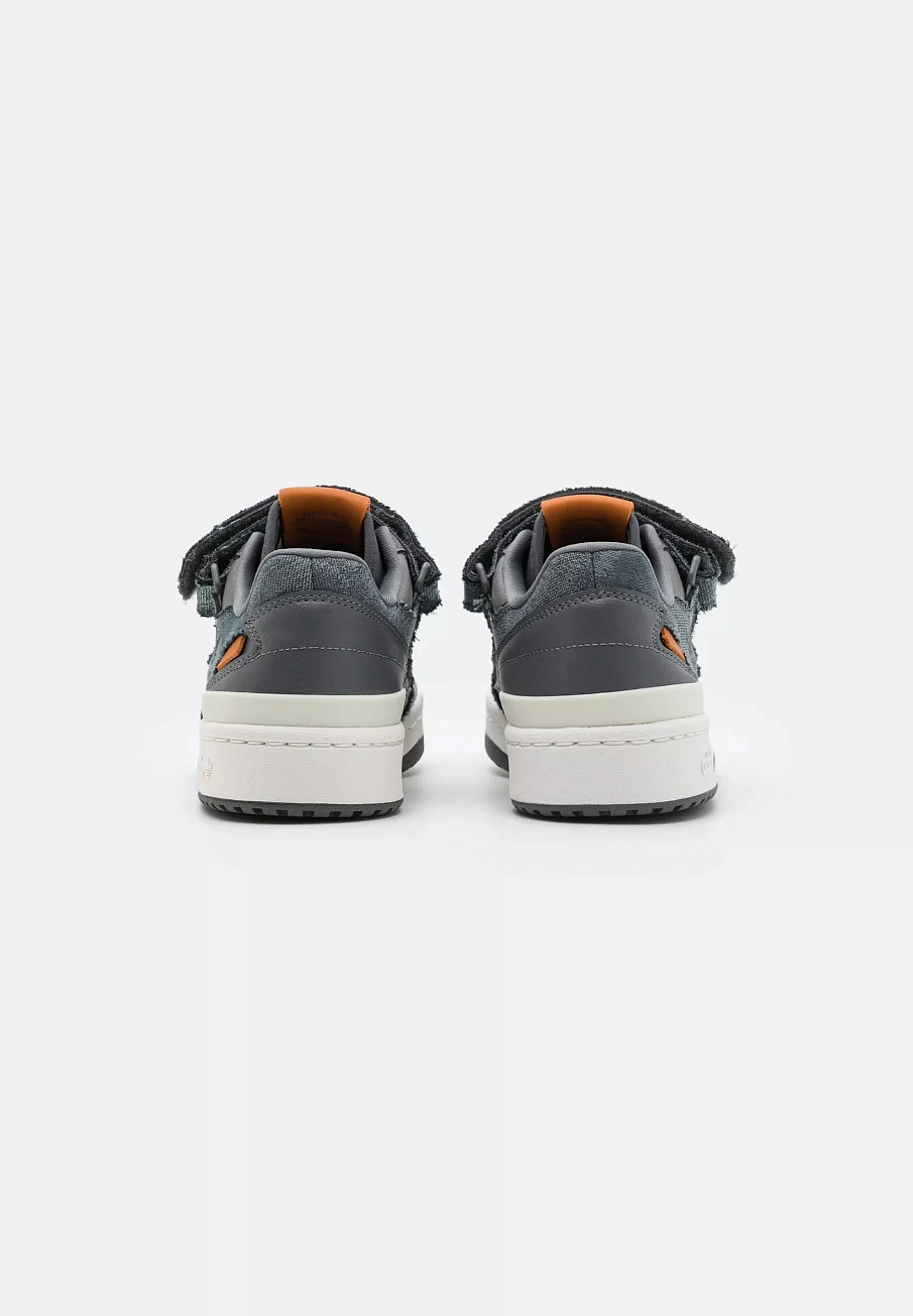 Фото № 2 с приближением к товару «‎FORUM LOW UNISEX»