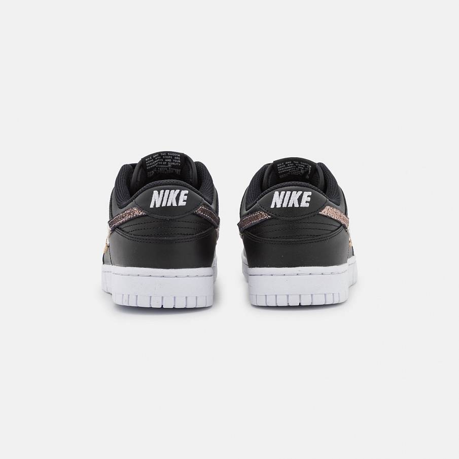 Фото № 4 с приближением к товару «‎Nike Dunk »