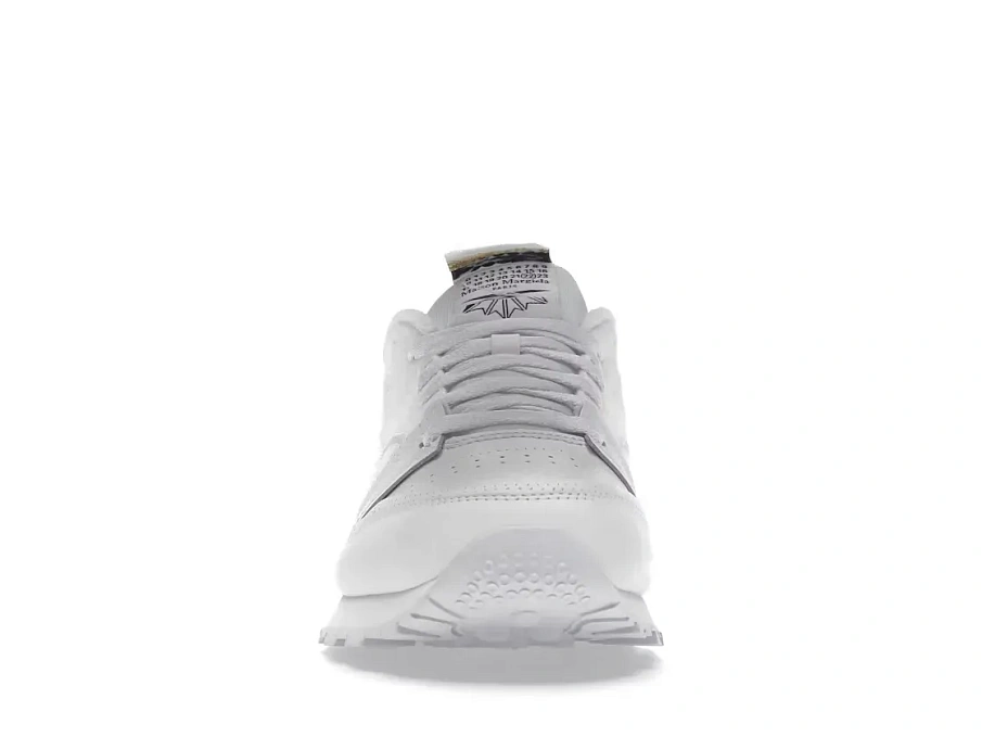 Фото № 2 с приближением к товару «‎Reebok Classic Leather»