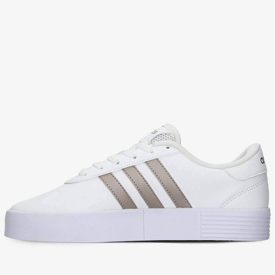 Фото № 3 с приближением к товару «‎Adidas Court Bold»