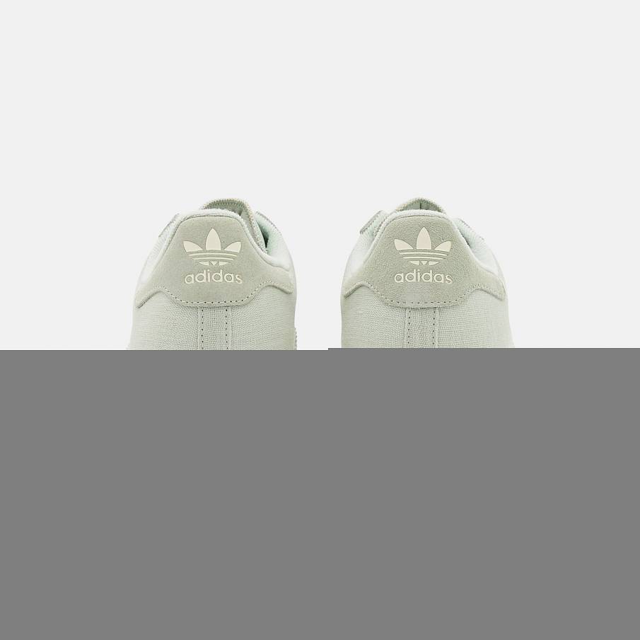 Фото № 2 с приближением к товару «‎Adidas Superstar »
