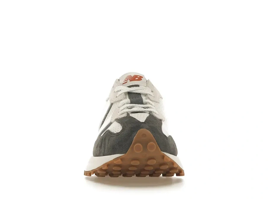 Фото № 2 с приближением к товару «‎New Balance 327»