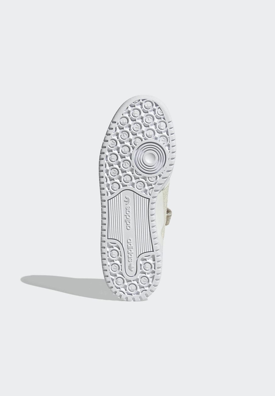 Фото № 5 с приближением к товару «‎Adidas Forum »