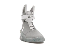 Фото № 3 с приближением к товару «‎Nike MAG Back to the Future (2011)»