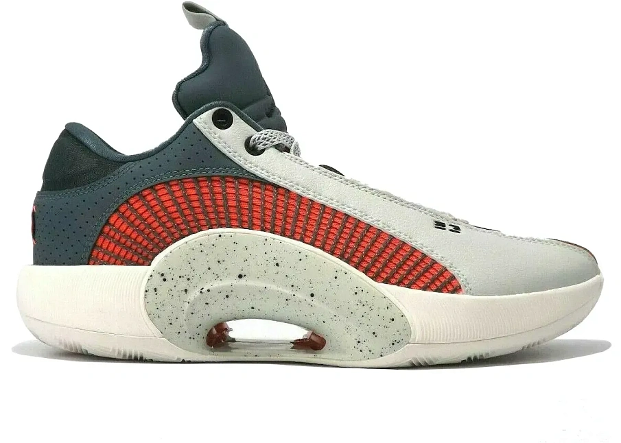 Фото № 1 с приближением к товару «‎Jordan XXXV Low Light Silver Hasta»