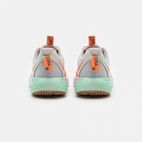Фото № 3 с приближением к товару «‎Nike W React Escape RN 2 Prm»