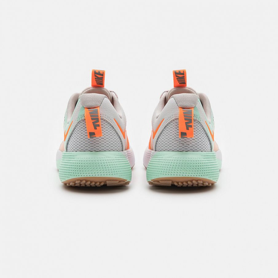 Фото № 3 с приближением к товару «‎Nike W React Escape RN 2 Prm»