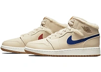 Фото № 1 с приближением к товару «‎Jordan 1 Mid Utility»