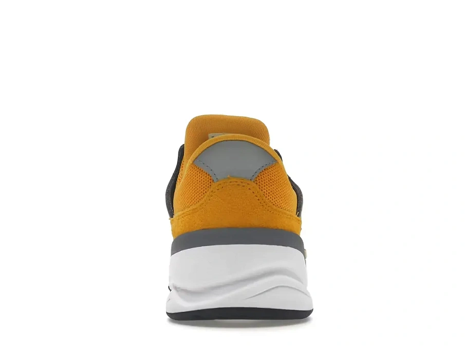 Фото № 4 с приближением к товару «‎New Balance X-90»