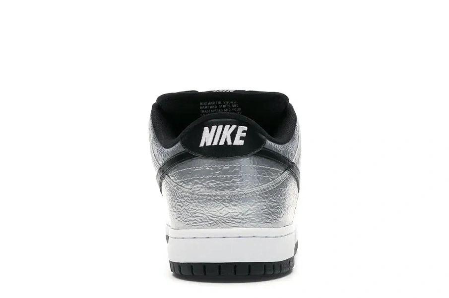 Фото № 4 с приближением к товару «‎Nike SB Dunk Low Cold Pizza»